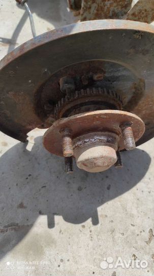 Балка задняя ступица Nissan Almera N15