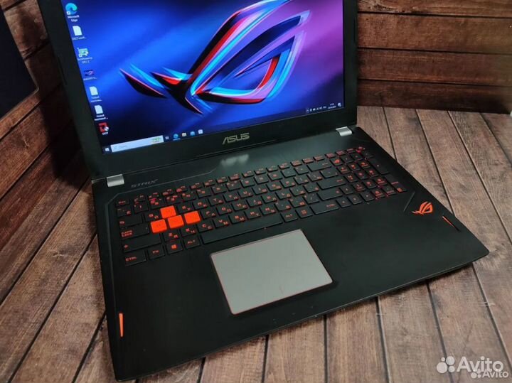 Мощный Ноутбук Asus ROG strix 15.6/Core i7/1070/16