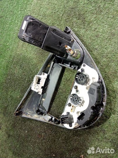 Блок управления климат-контролем Ford Focus split