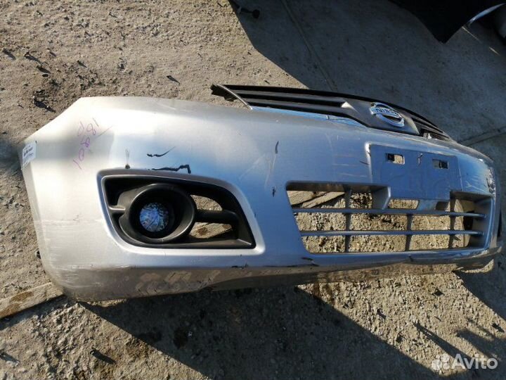 Бампер передний Nissan Note E11