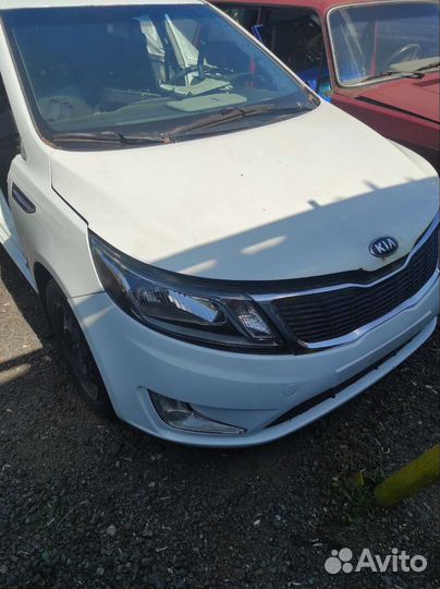 Бампер передний на kia рио3