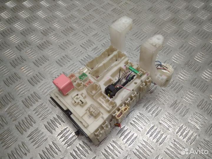 Блок предохранителей Toyota Avensis 3 (T270) 2010