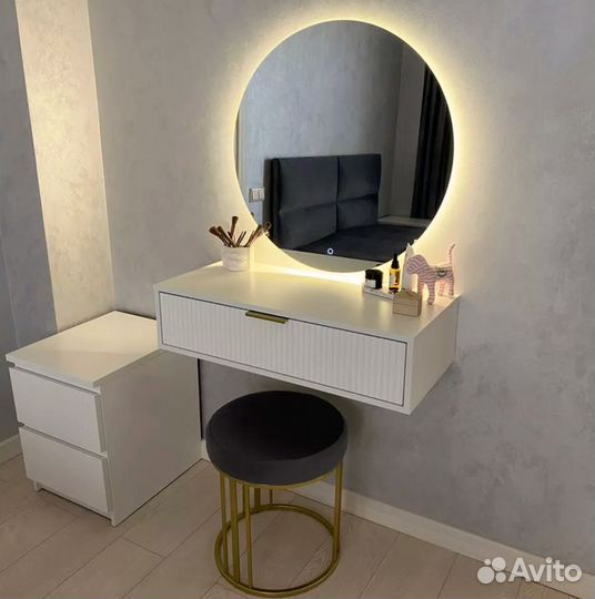 Зеркало с подсветкой