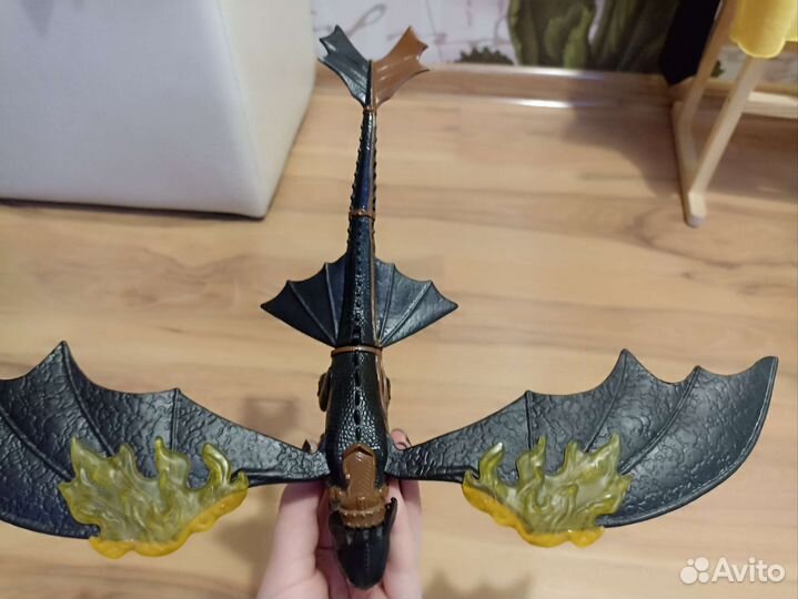 Как приручить дракона беззубик 2013 бочка вращение