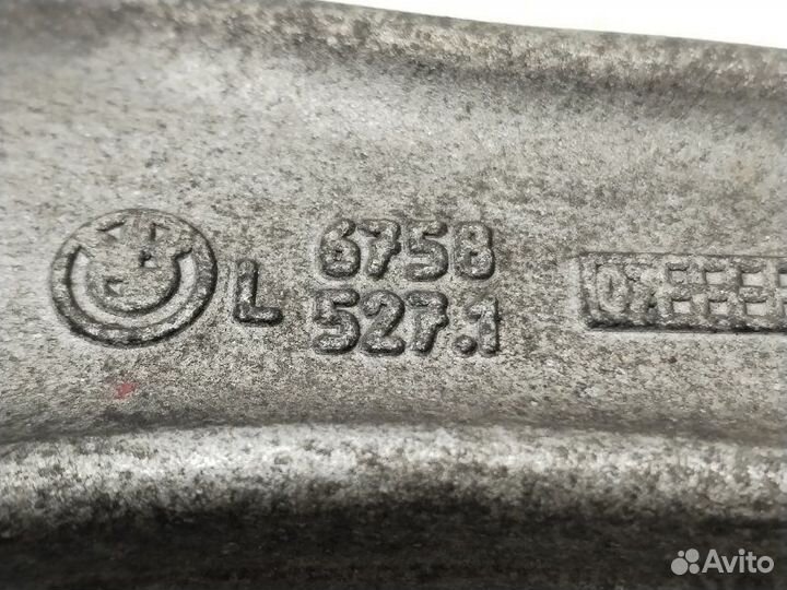 Кронштейн стабилизатора передний левый Bmw