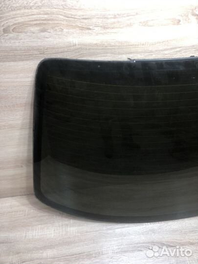 Стекло заднее Ауди 100 C4 4A5845501 седан