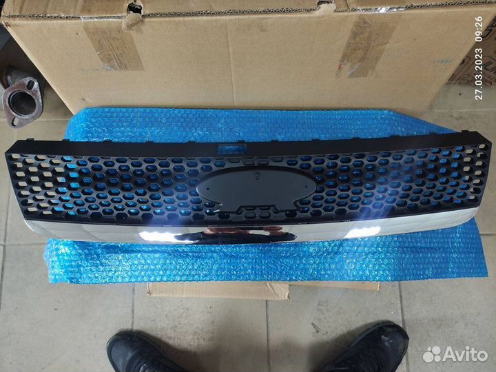 Решетка радиатора Chery M11, М12-M118401130