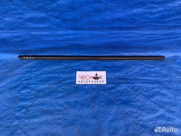 Молдинг стекла передний правый Renault Koleos