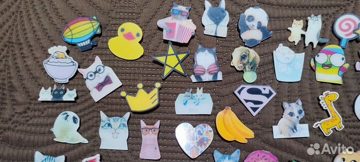 Значки с животными и едой