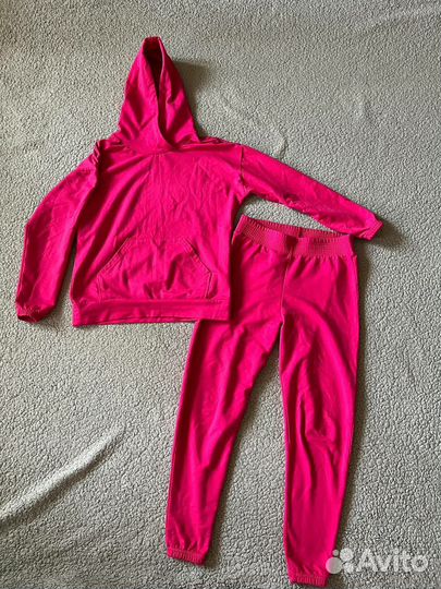 Спортивный костюм женский 42