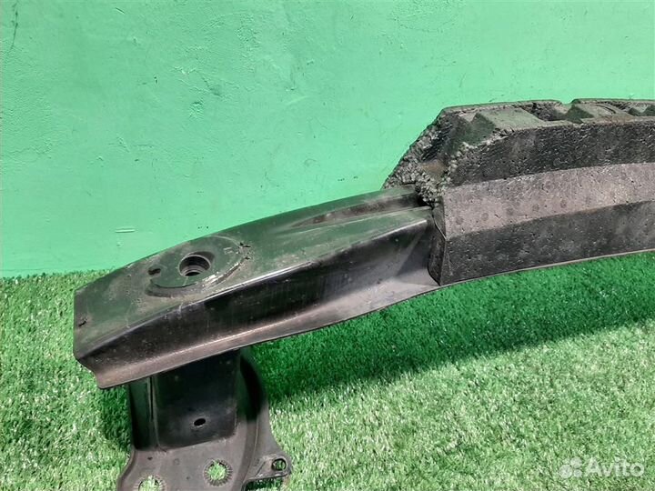 Усилитель бампера переднего volkswagen Touran (1T