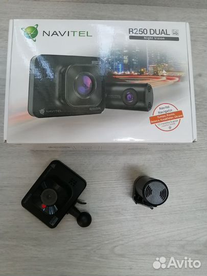 Видеорегистратор navitel R250 Dual, 2 камеры(М29)