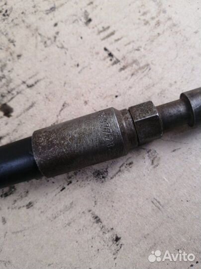 Шланг гидроподвески задний правый Mercedes-Benz