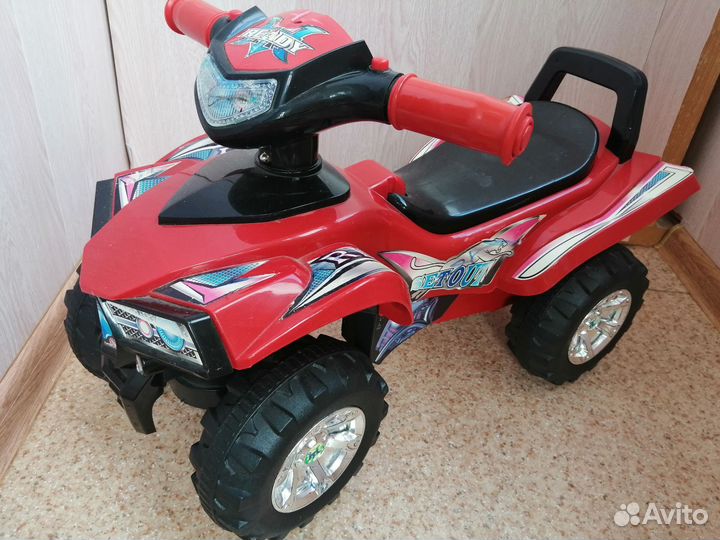 Детский квадроцикл и машина