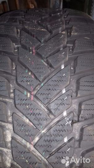 Dunlop SP Winter Sport M3 DSST ROF 235/55 R17