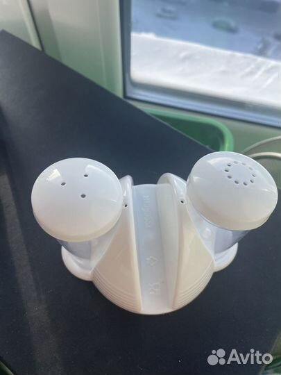 Столовые приборы,подносы,тарелки