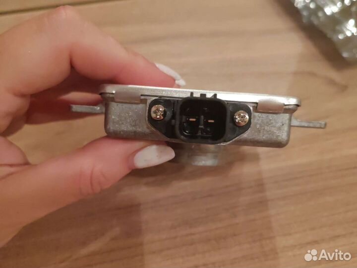 Штатный блок розжига ксеноновых ламп