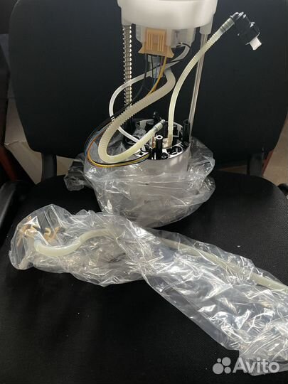 Топливный насос Audi Q5 2.0TFSi (8R0919051A)