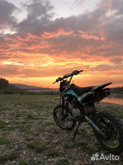 Продам питбайк Regulmoto seven 125E