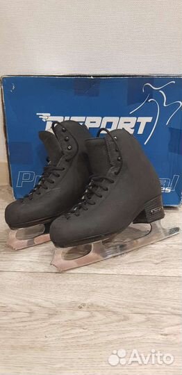 Коньки профессиональные Risport Excellence