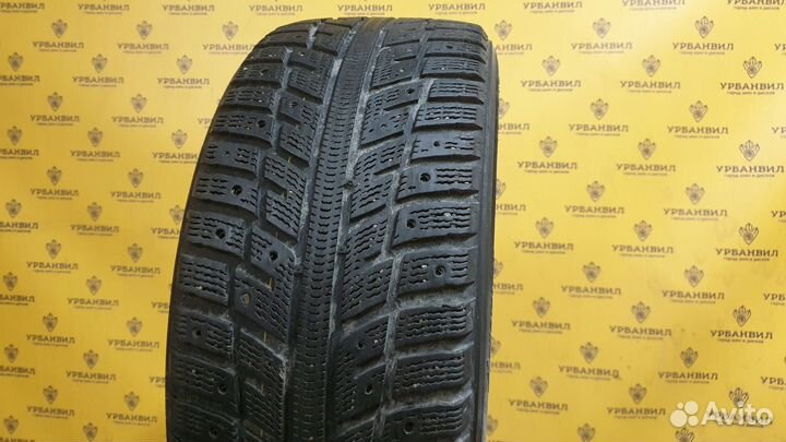 Kumho I'Zen KW22 215/50 R17 95T