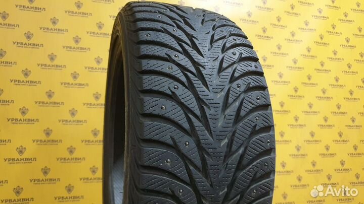 Yokohama Ice Guard IG35 235/45 R17 97