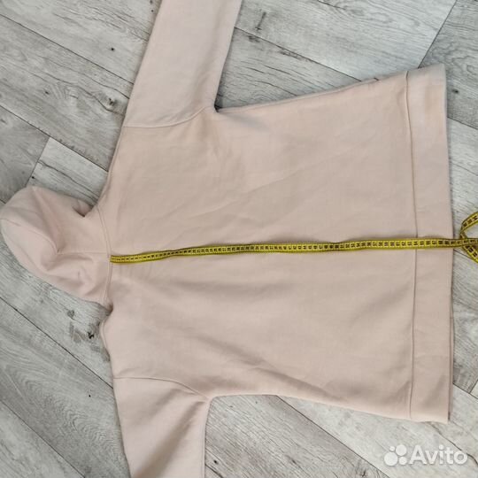 Женский спортивный костюм