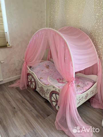 Кровать- карета для маленьких принцесс