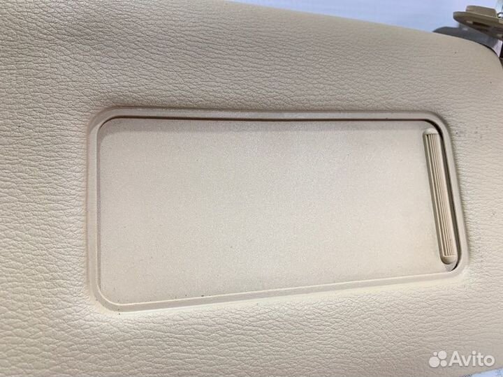 Козырек солнцезащитный правый Bmw X3 E83 2003-2010