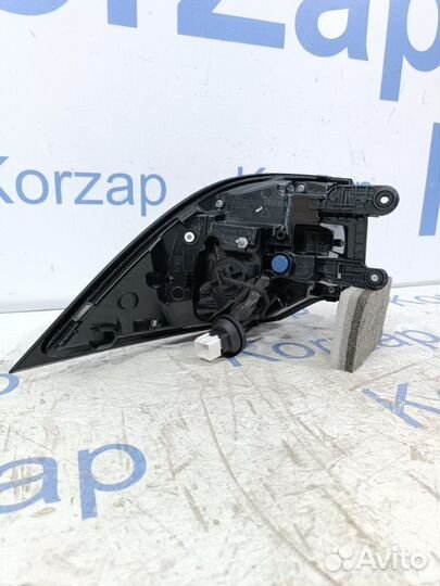 Фонарь наружный правый Geely Okavango VX11-A1 2023
