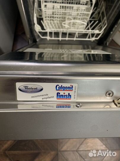 Посудомоечная машина whirlpool