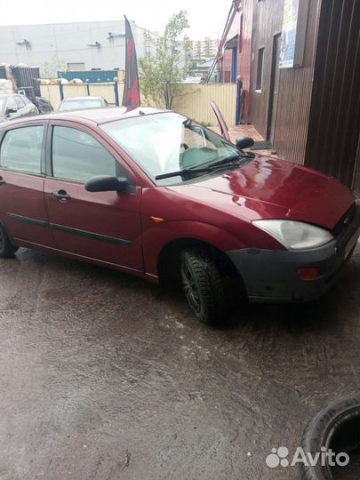 Ford Focus 1.6 МТ, 1998, 270 000 км