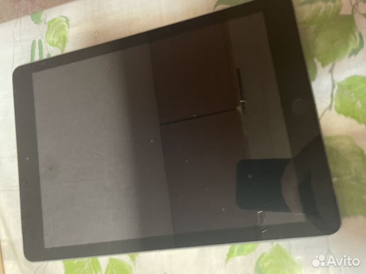 iPad 5 gen 32 gb cellular