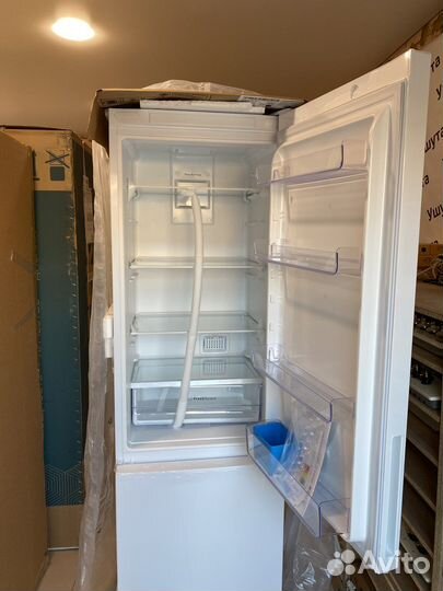 Холодильник сухой мороз 2метра высота белый цвет