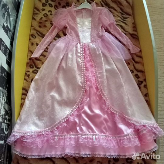 Очень красивый костюм Золушки