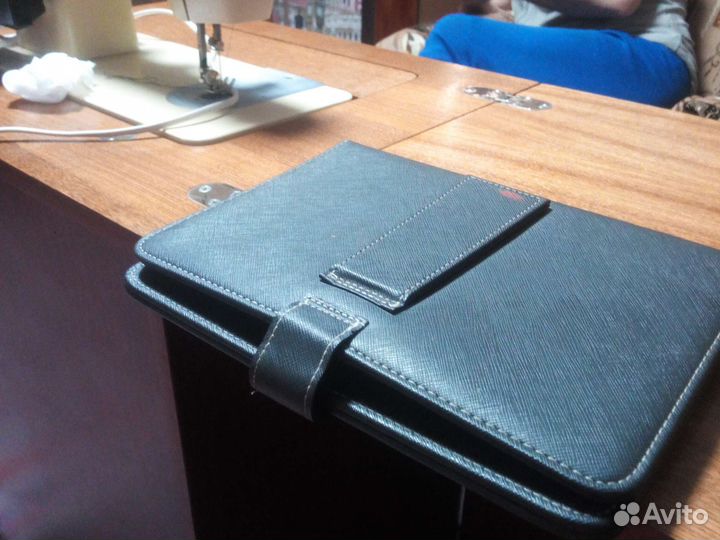 Чехол клавиатура для планшета