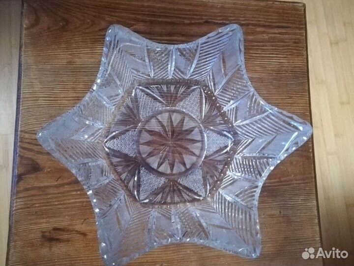 Конфетница хрустальная