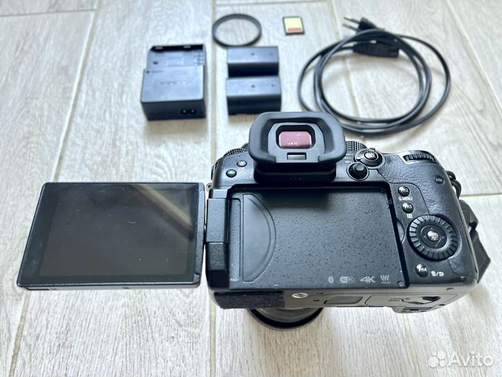 Panasonic lumix gh5 + Panasonic 12-35 f2.8