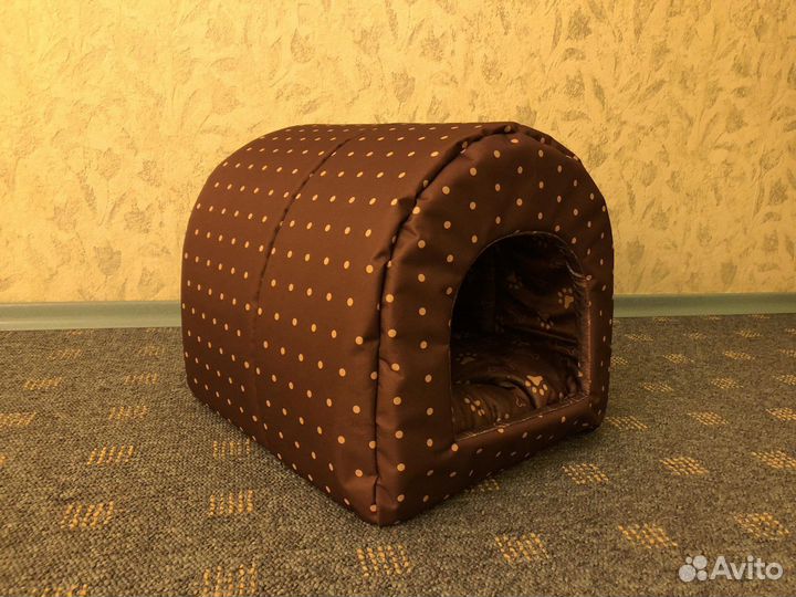 Домик для собак или кошек