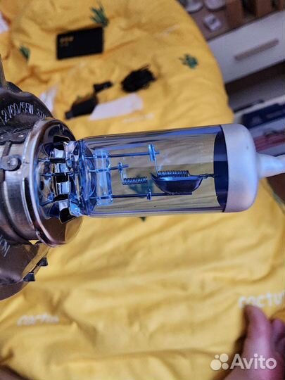 Лампа галогенная H4