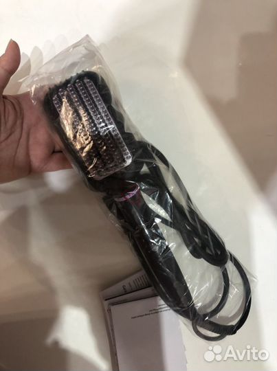 Расческа-выпрямитель новая