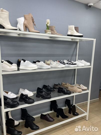 Продам готовый бизнес магазин одежды
