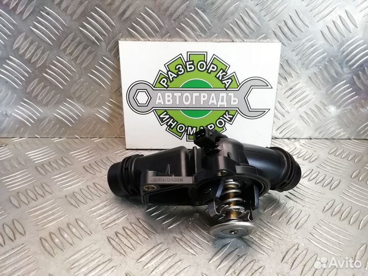 Корпус термостата BMW 5 E39 2.0 M52B20TU 1999г