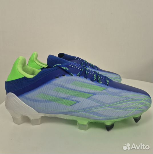 Футбольные бутсы