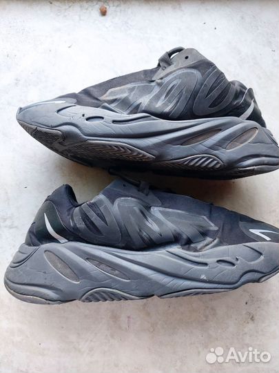 Adidas yeezy boost 700 mnvn кроссовки 42р