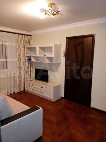 2-к. квартира, 40 м², 3/5 эт.