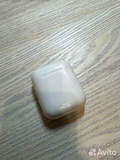 Airpods 1 поколения левый наушник
