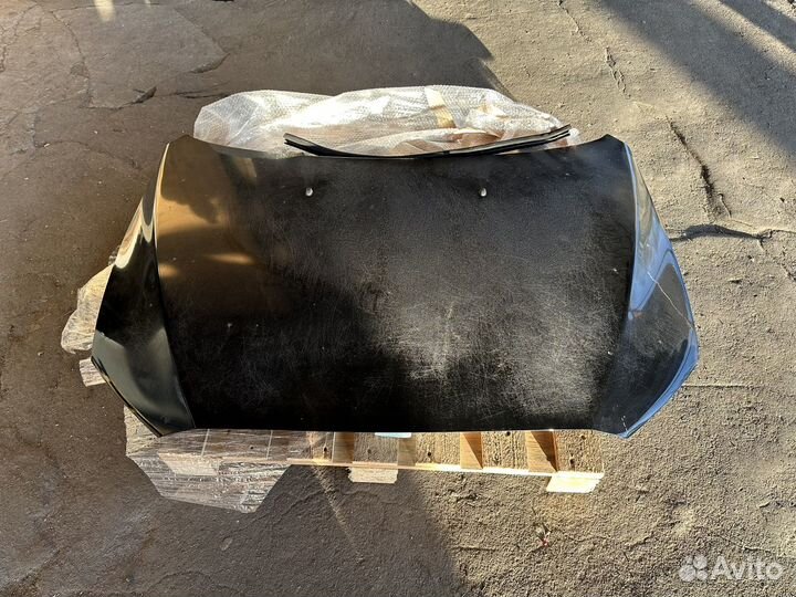 Капот Lancer 10 X42 оригинал Япония