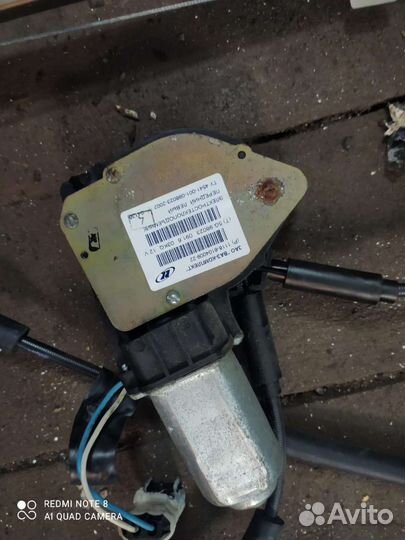 Передний правый стеклоподъемник калина 1