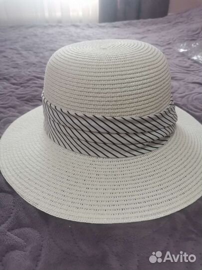 Шляпа женская соломенная